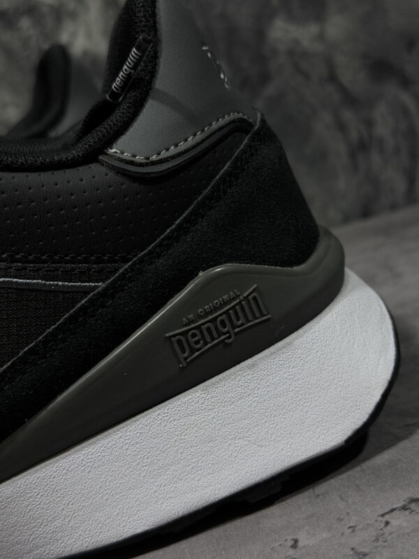 Penguin Black