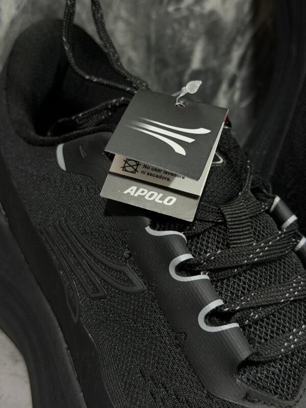 Apolo Black
