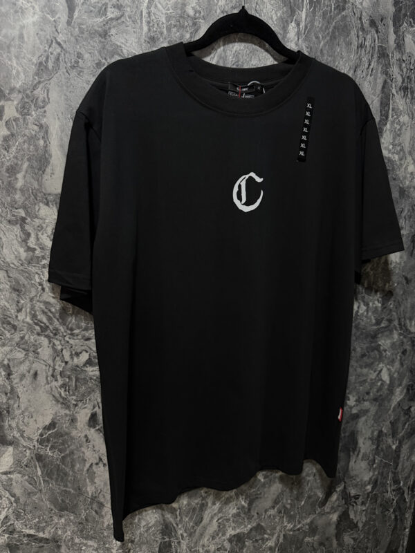 Camisetas Oversize: Comodidad y Estilo