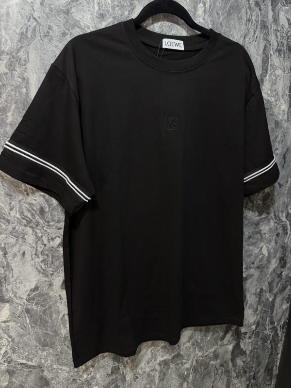 Camisetas Oversize: Comodidad y Estilo