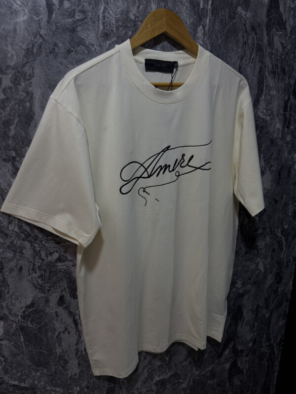 Camisetas Oversize: Comodidad y Estilo