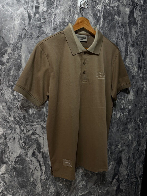 Camiseta Polo Elegante y Versátil