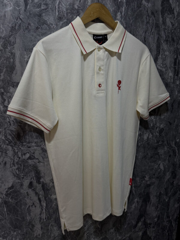Camiseta Polo Elegante y Versátil