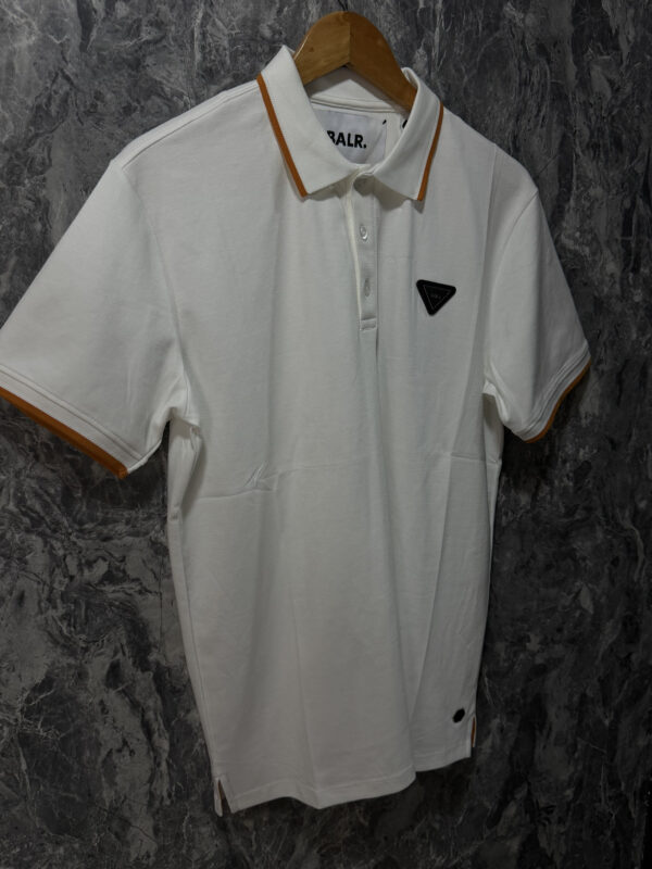 Camiseta Polo Elegante y Versátil