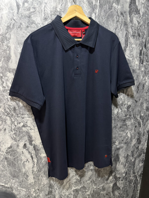 Camiseta Polo Elegante y Versátil