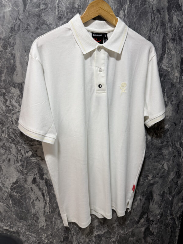 Camiseta Polo Elegante y Versátil