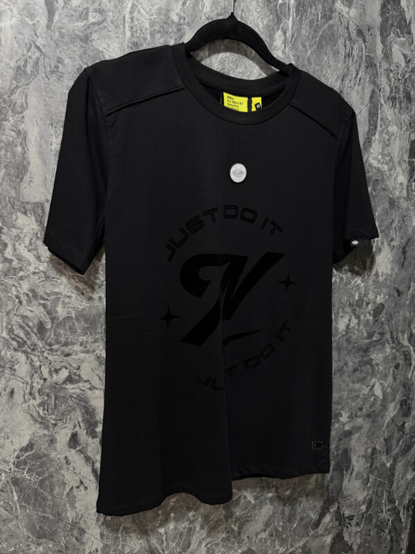 Camiseta T-Shirt Versátil y Moderna