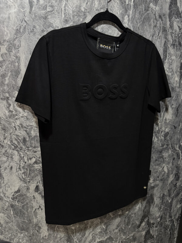 Camiseta T-Shirt Versátil y Moderna
