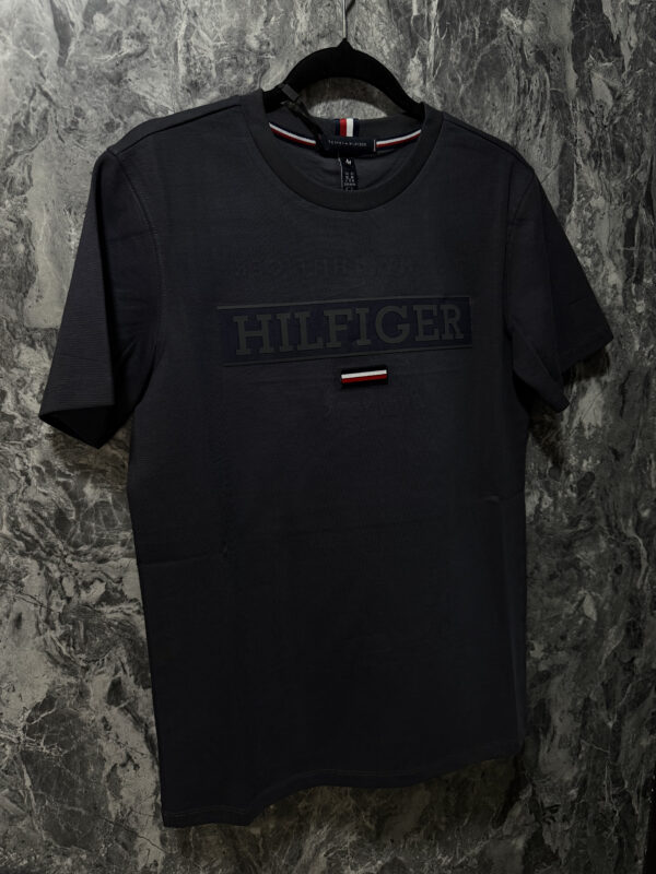 Camiseta T-Shirt Versátil y Moderna