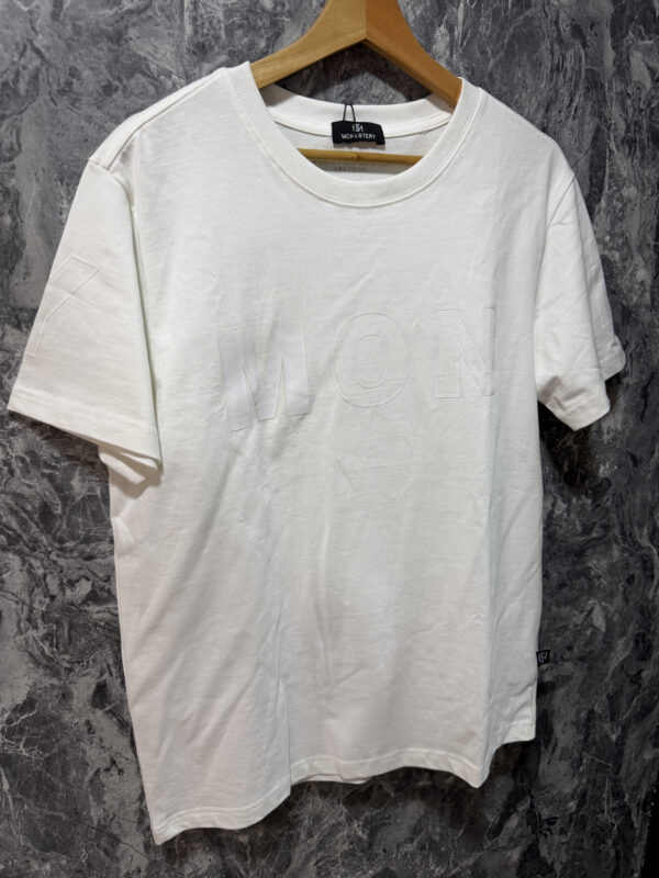 Camiseta T-Shirt Versátil y Moderna