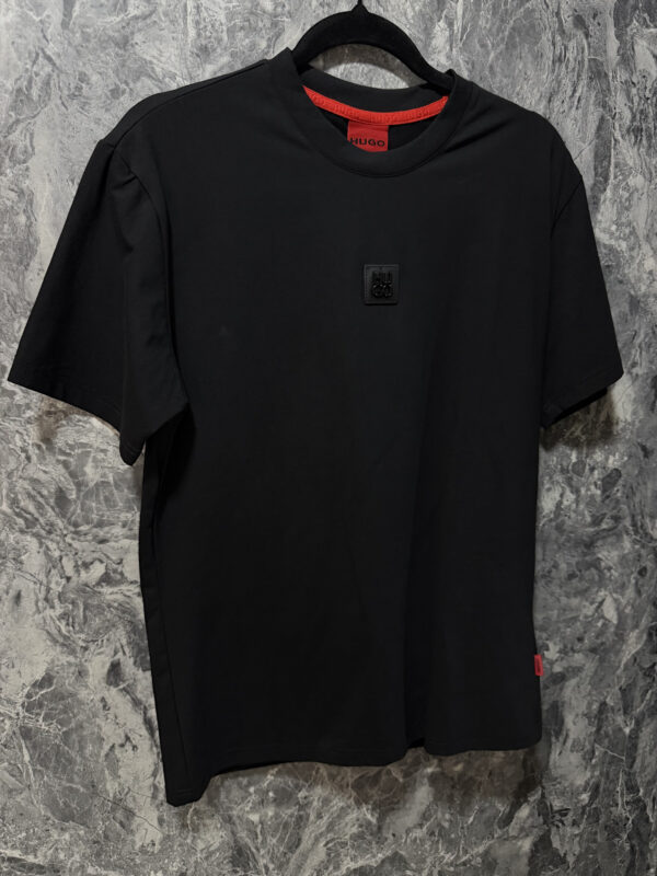 Camiseta T-Shirt Versátil y Moderna