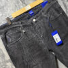 Jean Hugo Boss - Elegancia y Comodidad