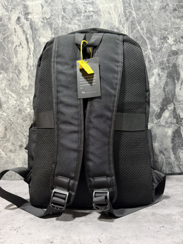 Morral Nike Replica