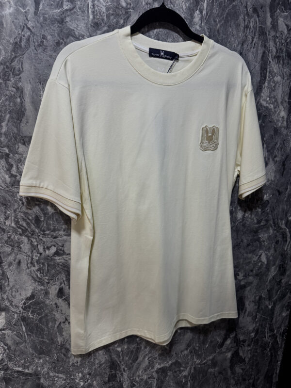 Camiseta T-Shirt Versátil y Moderna