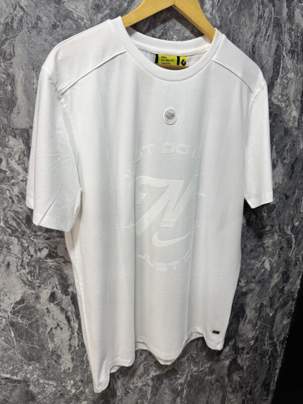 Camiseta T-Shirt Versátil y Moderna