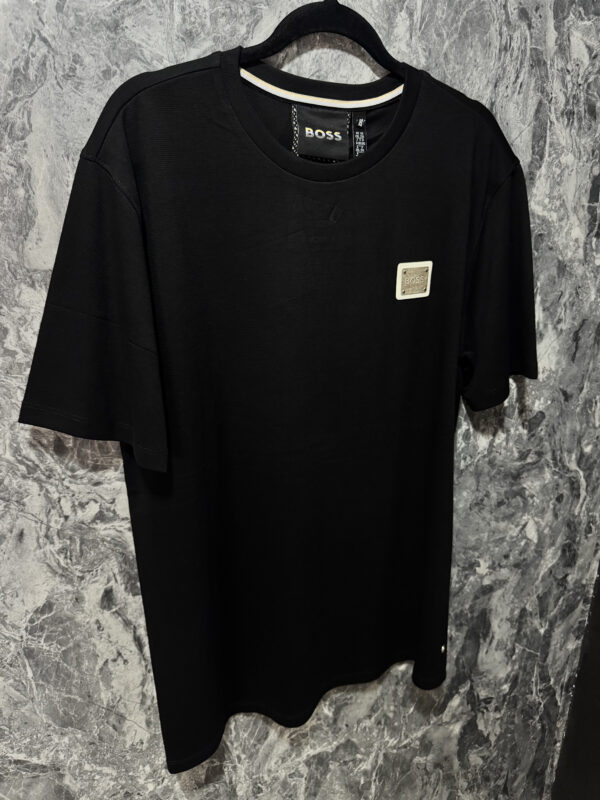 Camiseta T-Shirt Versátil y Moderna
