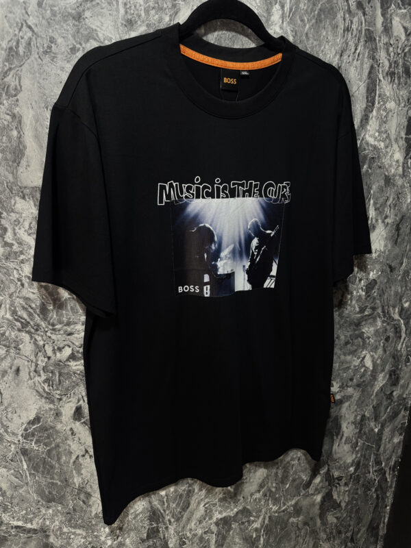 Camiseta T-Shirt Versátil y Moderna