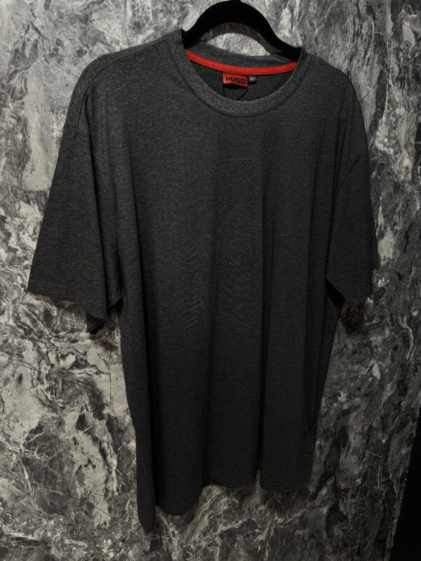 Camiseta T-Shirt Versátil y Moderna