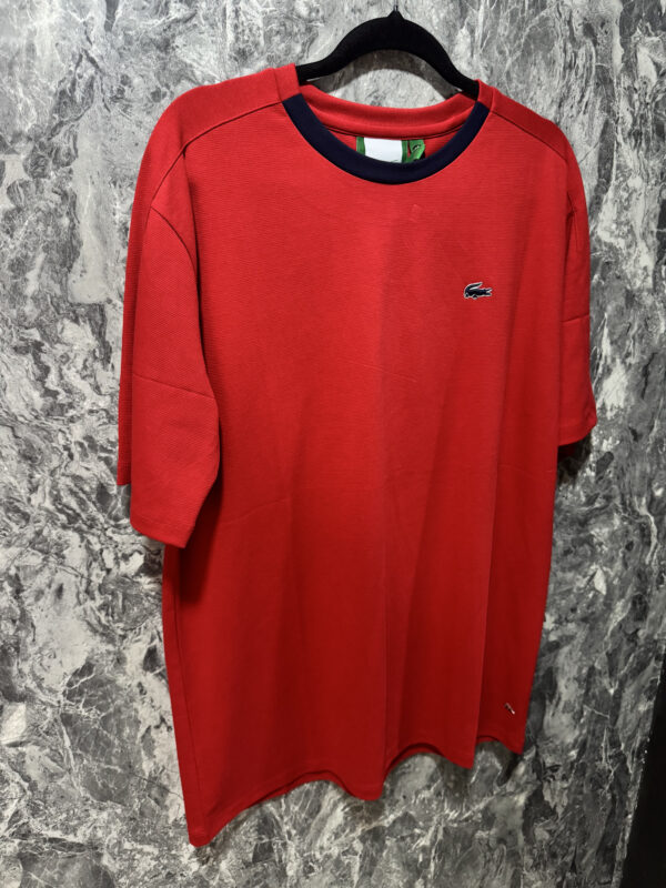 Camiseta T-Shirt Versátil y Moderna