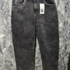 Jean Cargo Resident