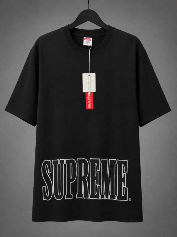 WhatsApp Image 2026-08-21 at 11.12.09 AM Camiseta Oversize